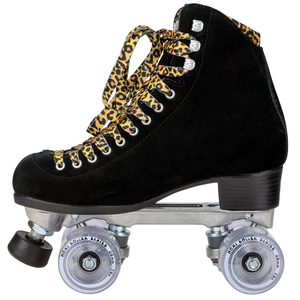 MOXI Rollerskates Panther Skate