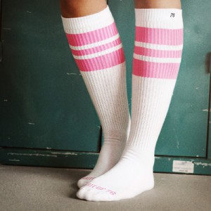 SPIRIT OF 76 The pink pinks on white Hi Socks